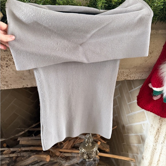 Aritzia Wilfred Soft Gray Knit Off the Shoulder Top - Picture 6 of 10